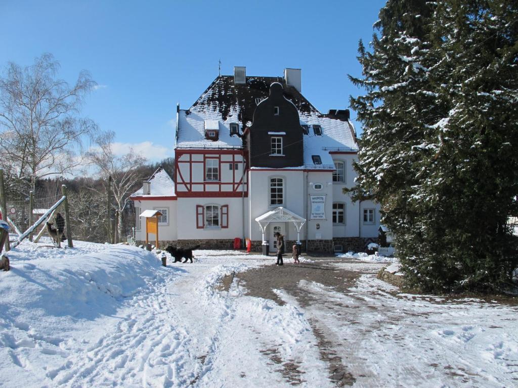 Waldhotel Forsthaus Remstecken Coblença Exterior foto