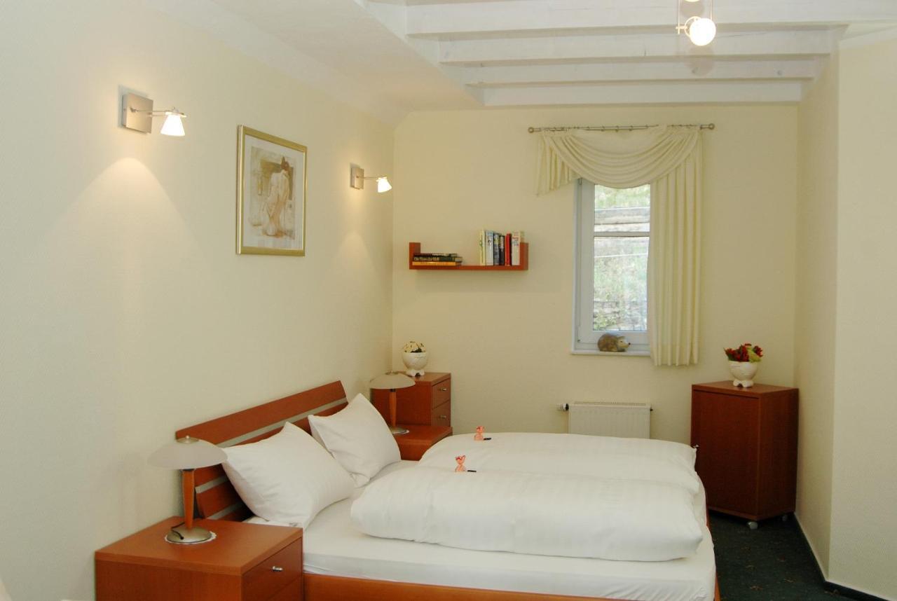 Waldhotel Forsthaus Remstecken Coblença Quarto foto
